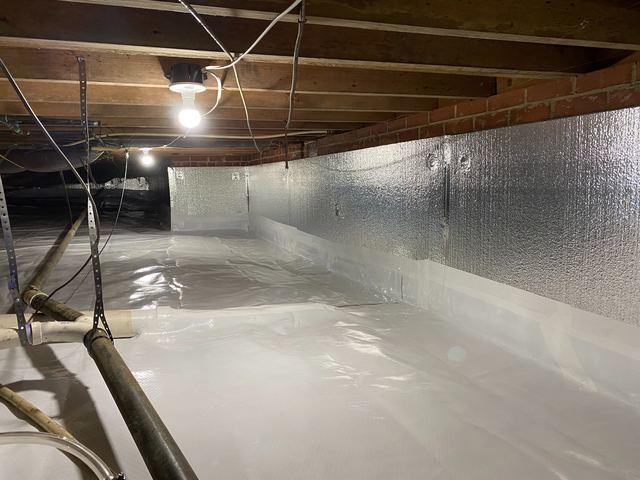 To protect the crawl space air from outside factors we installed our SilverGlo wall insulation which is designed to do exactly that.