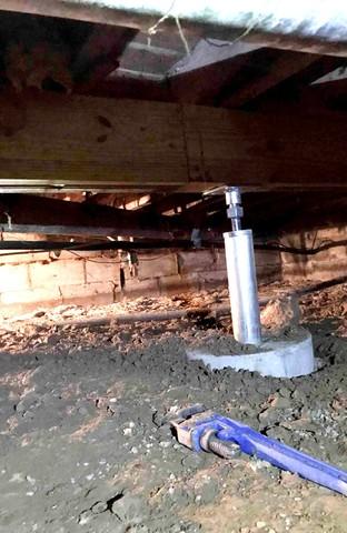 SmartJacks Crawl Space Support System