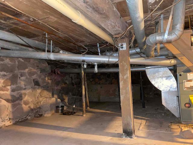 Before Photo - Damp Musty Basement In Moose Lake, MN