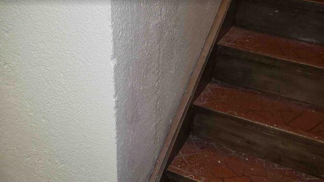 Cracks Leaking Into Basement Near Staircase - Riverview, Mi