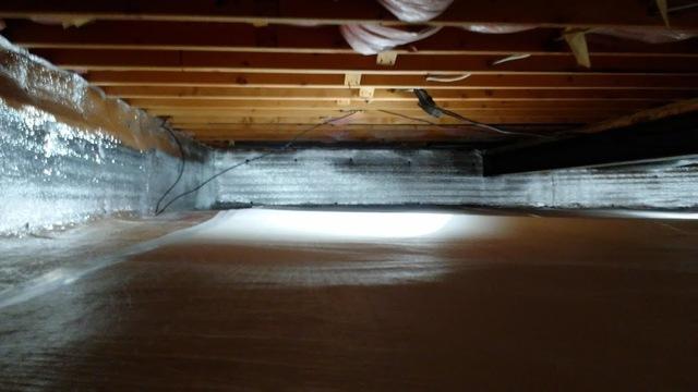 Southgate, MI Crawl Space Encapsulation Provides Waterproofing Seal