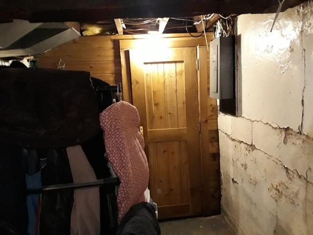 Before Photo - Cracked and Bowing Walls In Duluth, MN