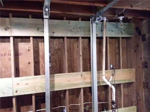 PowerBrace™ Support Beams Work Together To Stabilize