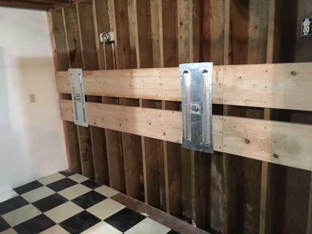 GeoLock™ Earth Plates Stabilize Failing Walls