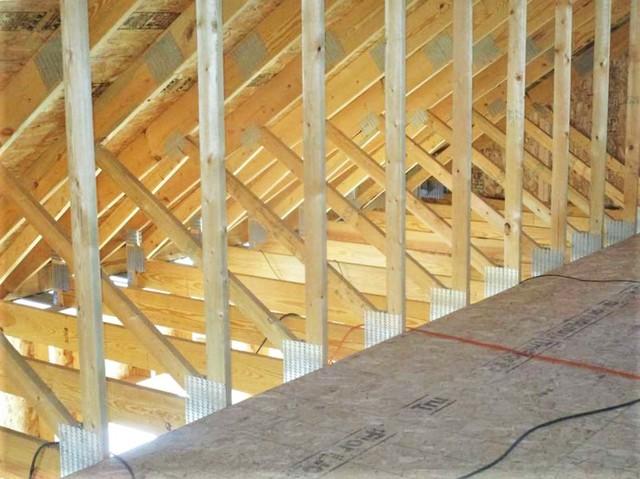 Knee Wall In Upper Level