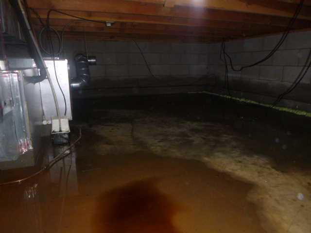 Crawl Space Water Damage
