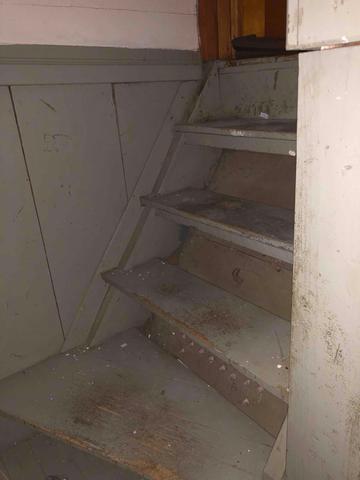 Stairs to Basement Before
