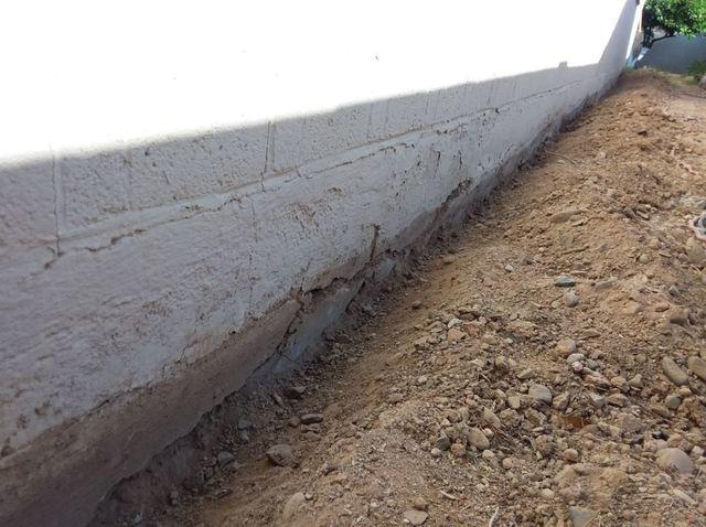 Scottsdale Stem Wall Repair - Before