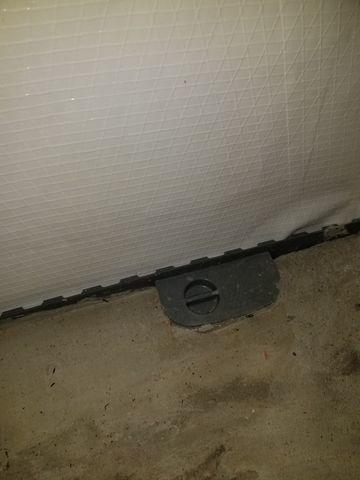 CleanSpace Vapor Barrier Wall System