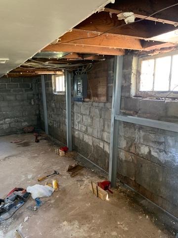 PowerBrace™ Support Beams Stabilizing Walls In Duluth, MN
