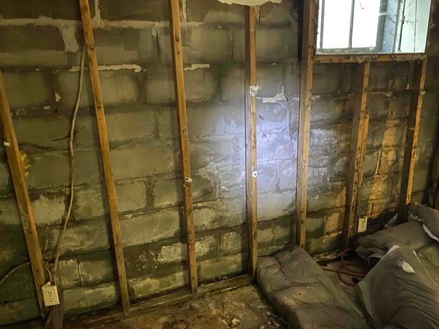 Before Photo - Failing Walls