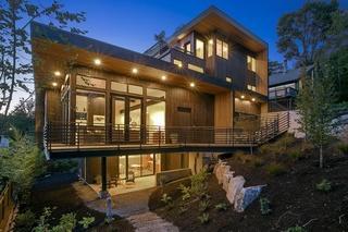 Cedar Siding Company Near Seattle Bellevue Tacoma Wood Siding Contractor Washington