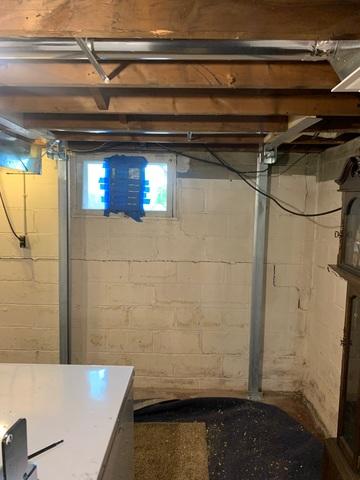 PowerBrace™ Steel I-beams Installed Around Perimeter