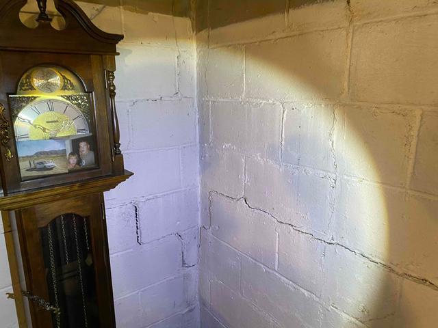 More Horizontal Cracking