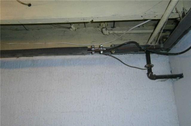 Settling Foundation Affects Ceiling Joists