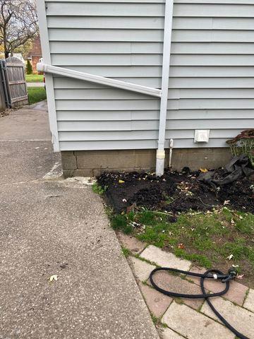 Cracked Block