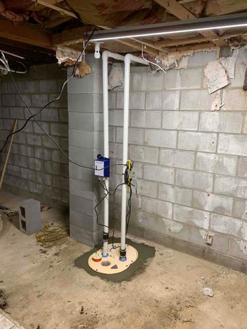 The difference in quality between these two systems is obvious. Our TripleSafe sump provides triple the protection against flooding with three pumps in one.