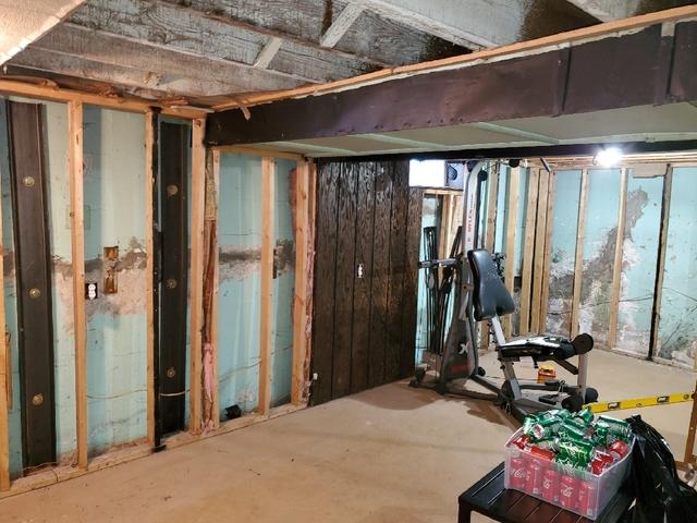 Before Photo - Nasty Moldy Walls