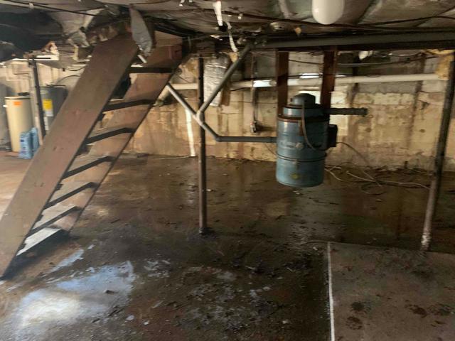 Each rain water would soak the floors of this basement.