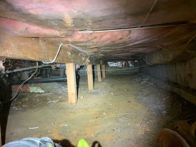 Sagging Crawlspace