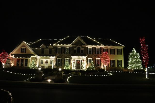 Holiday Lighting in Style