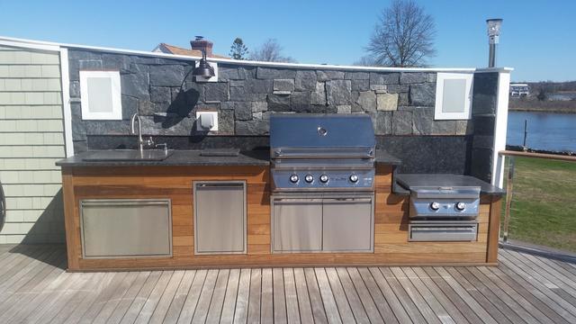 Outdoor kitchen to complete this gorgeous outdoor living space.