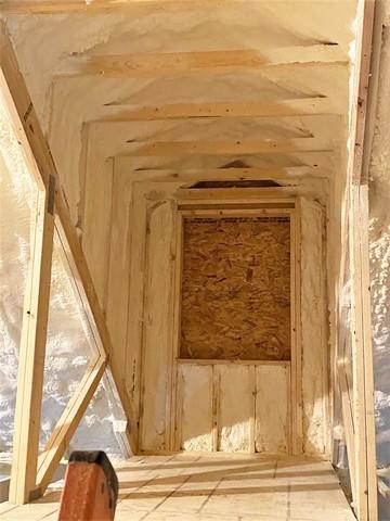 Closed-Cell Spray Foam Application