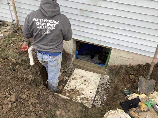 Crawlspace Entryway