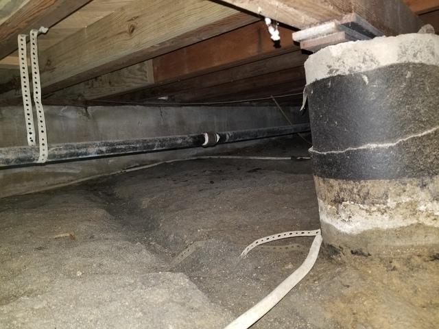 Before Crawl Space Repair