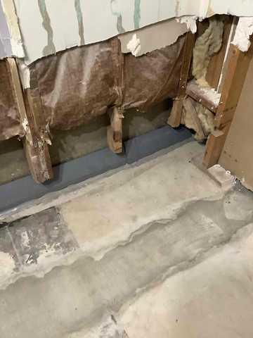 DryTrak and Lateral Floor Drain