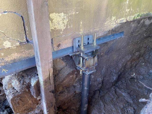 Push Piers for a Sinking Foundation