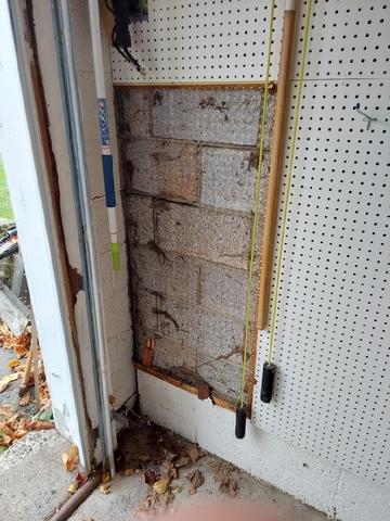 Bulging Wall Blocks Under Soil Pressure