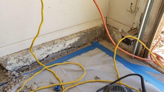 Interior Stem Wall Corner - Ready for Repair!