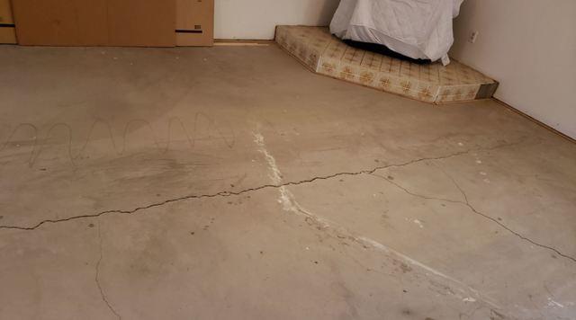 Concrete Crack in Living Room - Before Repair
