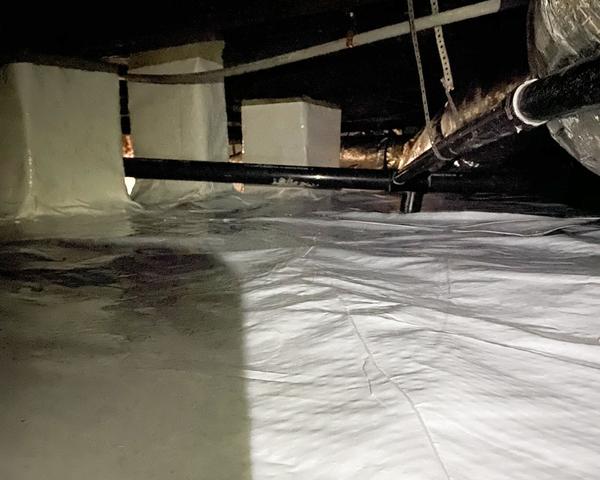 Nice, Clean and Bright Crawl Space
