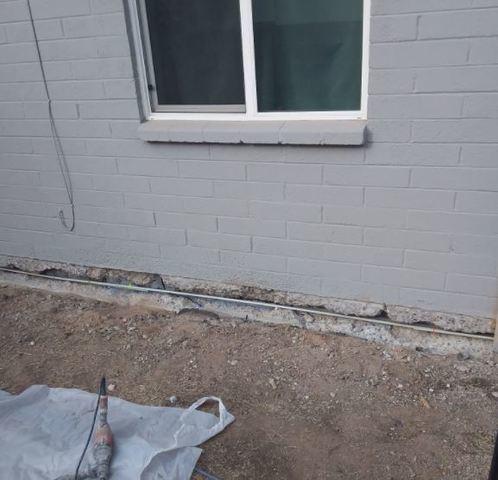 Horizontal Concrete Stem Wall Cracks - Mid Repair