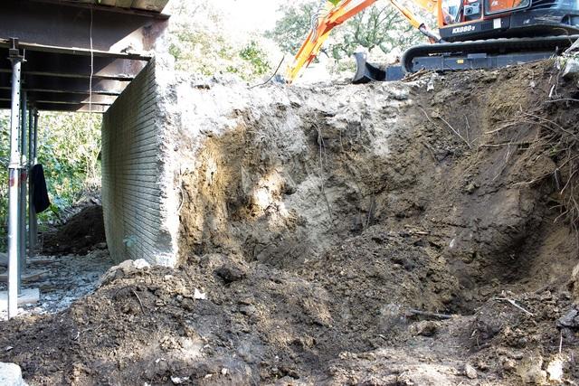 Retaining Wall Demo