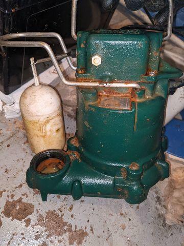Cast Iron Pump