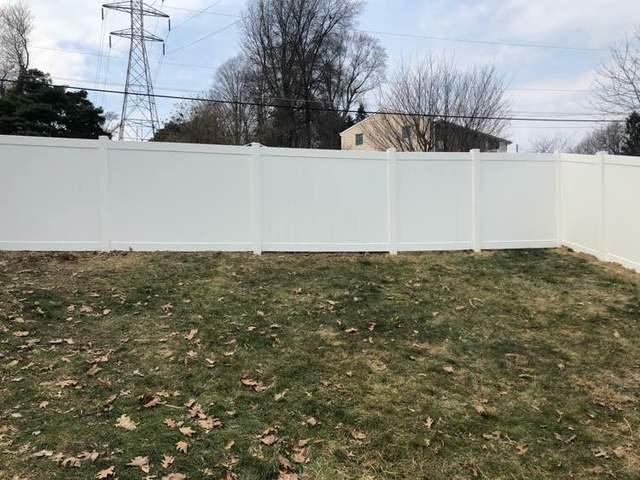 6' White Vinyl Acadia Privacy