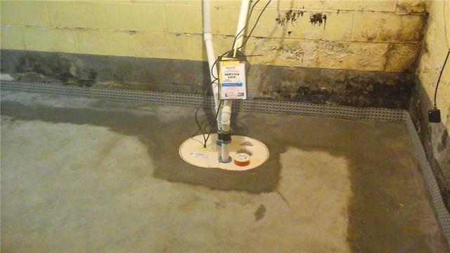 A look at the installed sump pump