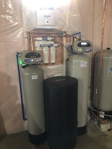 <p>EVRS 60000 Softener, EVFE 13x54 Iron Filter and 525-P RO System</p>