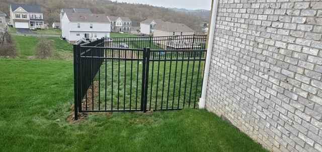 4' Black Classic, Commercial Grade, 3 Rail, Flush Bottom 4' Gate / 3' Gate Aluminum Fence