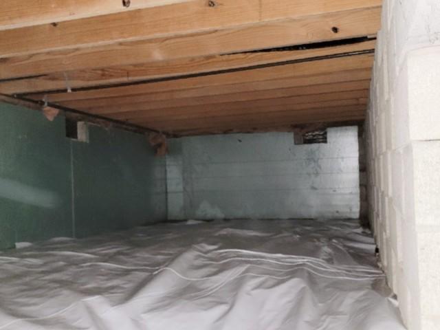 Crawl Space Vapor Barrier