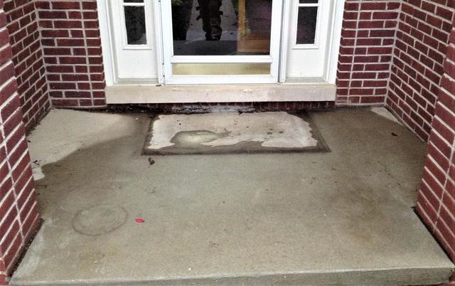 Concrete Porch Before PolyLevel