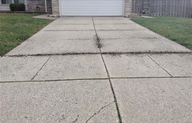 Concrete Driveway Before PolyLevel