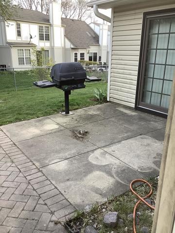 <p>No more stuff- a patio full of space</p>