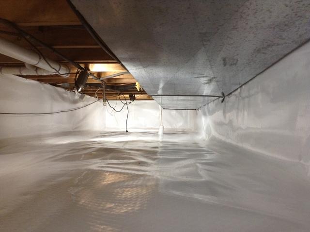 This system blocks air and moisture from leaking into the crawl space. This means there will be no condensation, mold growth or wood rot.