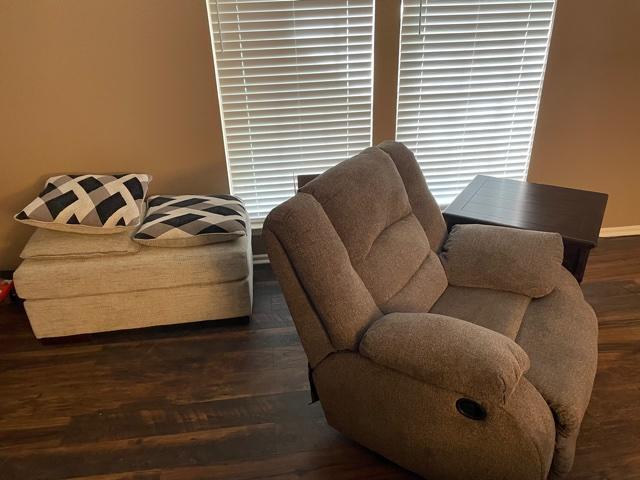 Like new recliner