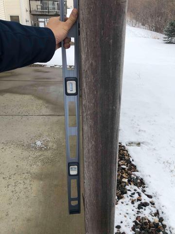 Leaning Support Beam in Prior Lake