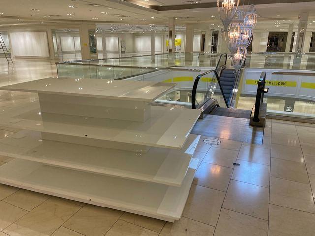 <p>More displays.</p>